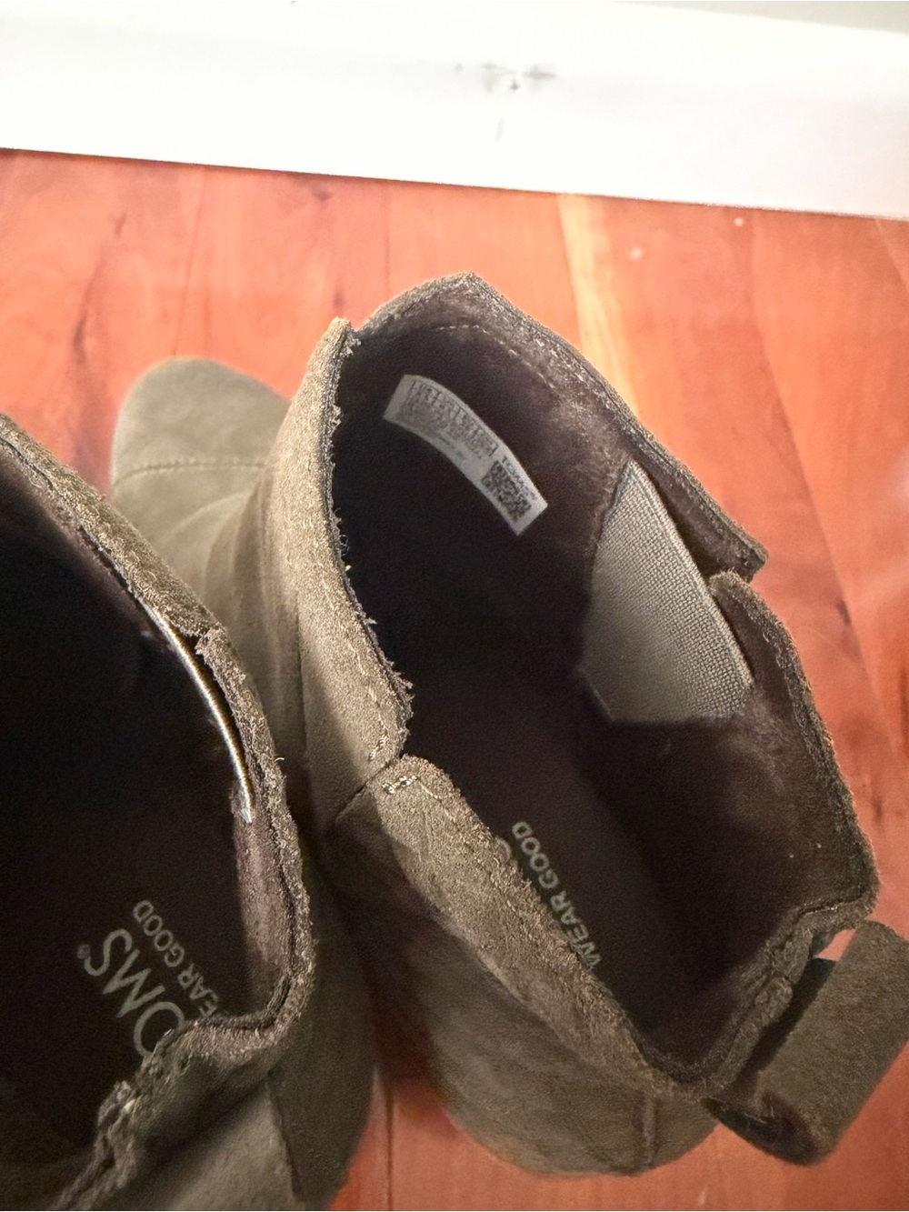 TOMS Olive Green Suede Quilted Ankle Booties - Picture 5 of 5
